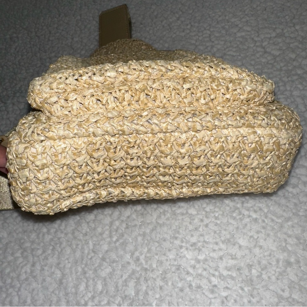 Urban Expressions straw woven crossbody sling bag adjustable strap zippers gold - Picture 5 of 15